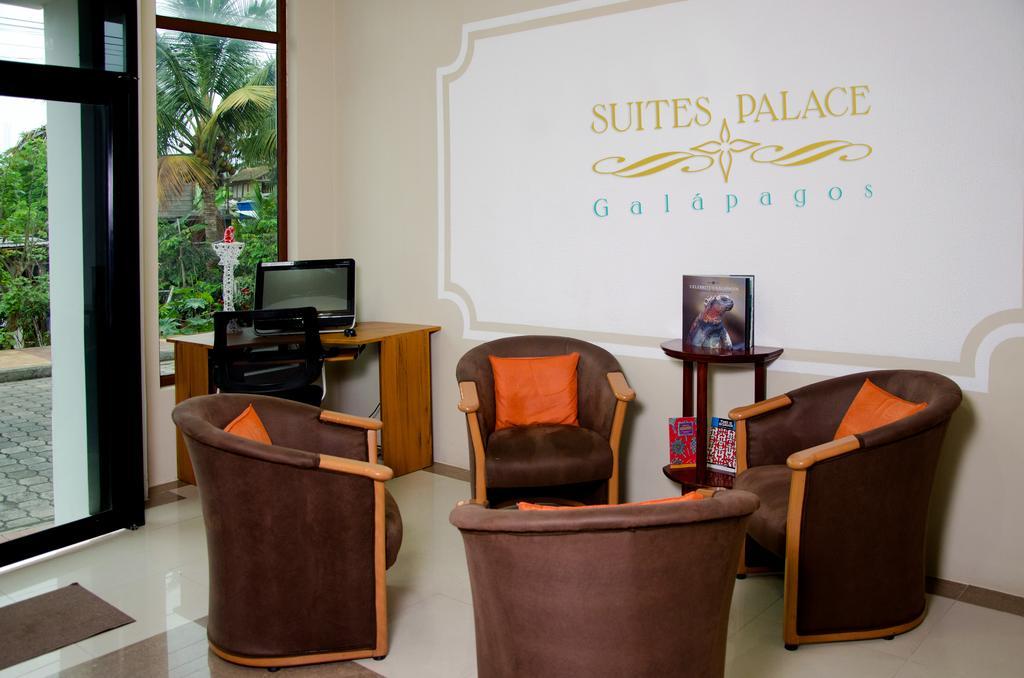 Hotel Palace Galapagos プエルトアヨラ エクステリア 写真